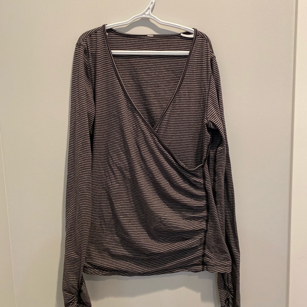 Lululemon crossover long sleeve